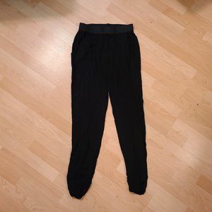 Lightweight black pants by Vertigo